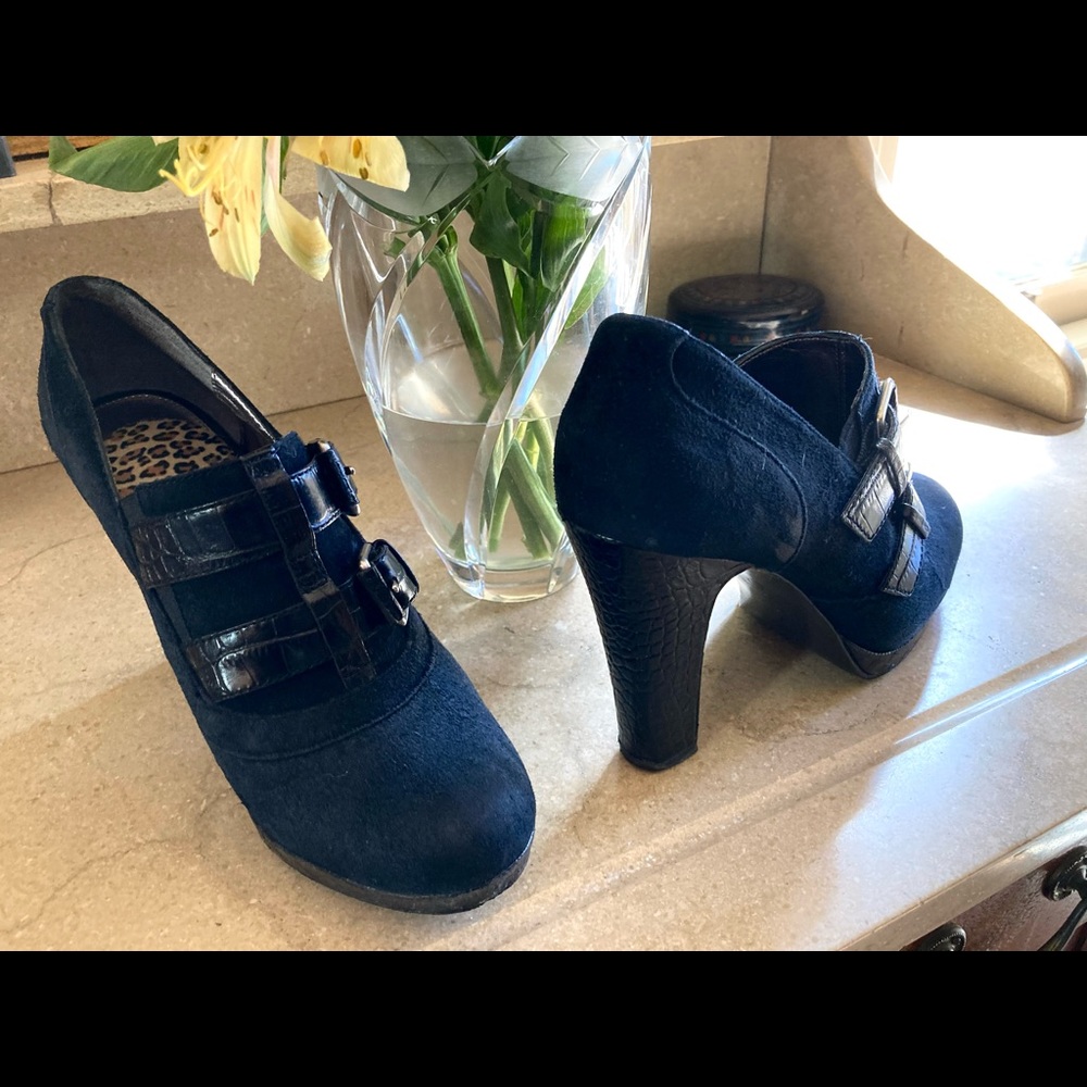 Calvin Klein platforms in black suede with buckles